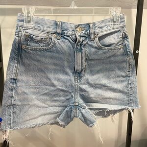 American eagle shorts!